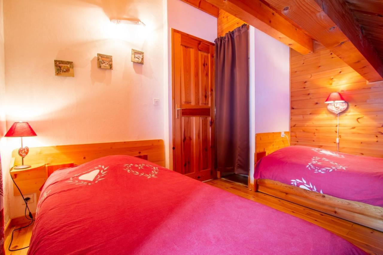 Chalet Le Melezin Hameau Des Chazals Nevache Hautes Alpes Névache Exterior foto